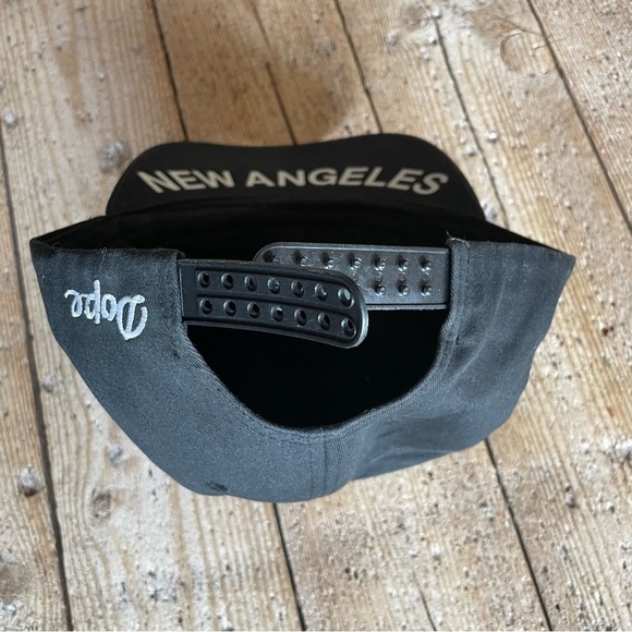 STAMPD’ Black Studded Snapback Hat Gold Spikes Streetwear Dope LA Cap - Picture 10 of 12